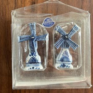 Vintage set of salt and pepper shakers from The Netherlands